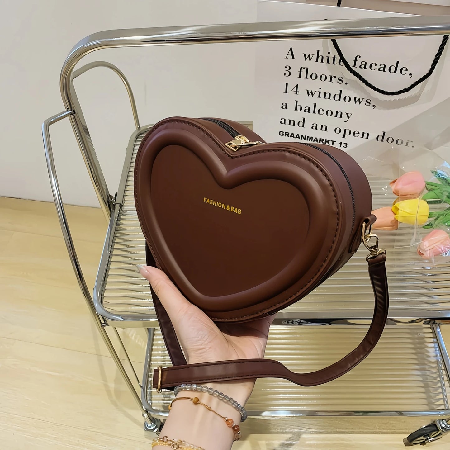 Hot Selling Heart Crossbody Bag Women's Solid Color PU Leather Versatile Sweet Shoulder Bag Fashion Handbag-tan