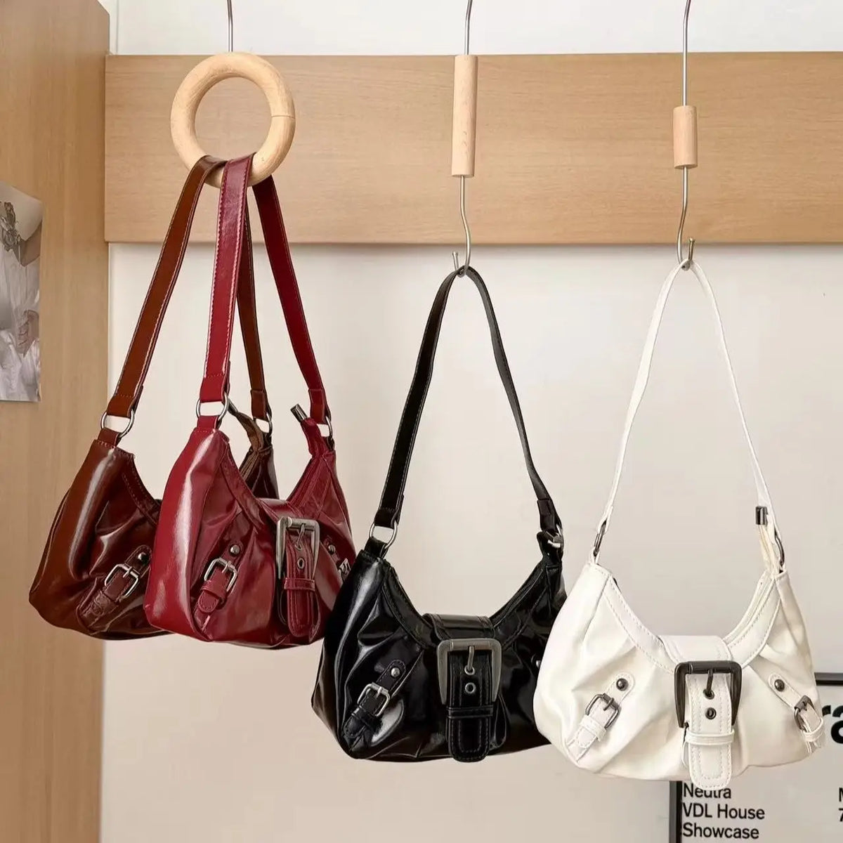 Retro Y2K  Pleated Hobo Shoulder Bag for Women Hot Selling Maillard Style Underarm Bag Clutch Handbags for Travel Work Shopping